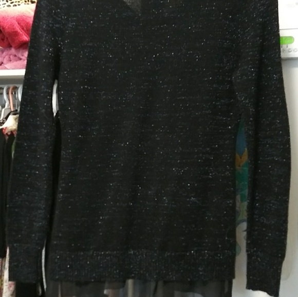 Sweater - Picture 4 of 4